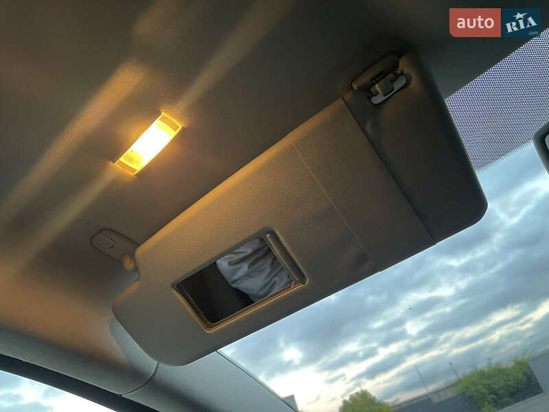 Універсал Skoda Superb 2012 в Рівному