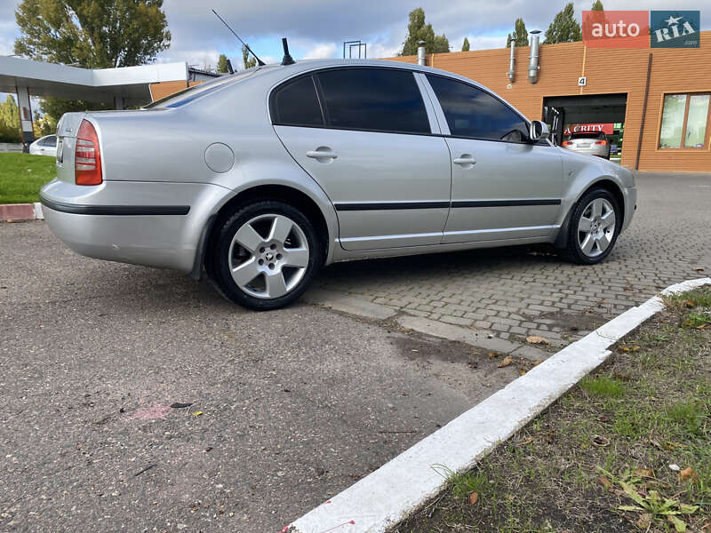 Лифтбек Skoda Superb 2006 в Одессе фото 31 Лифтбек Skoda Superb 2006 в Одессе