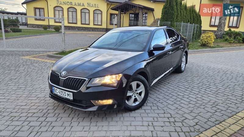 Лифтбек Skoda Superb 2016 в Львове фото 10 Лифтбек Skoda Superb 2016 в Львове