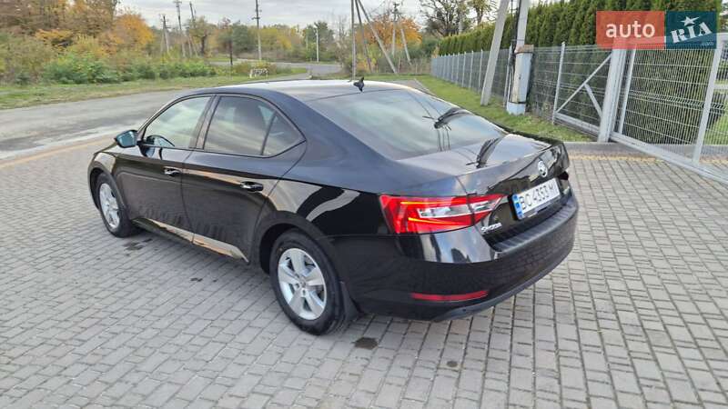 Лифтбек Skoda Superb 2016 в Львове фото 14 Лифтбек Skoda Superb 2016 в Львове