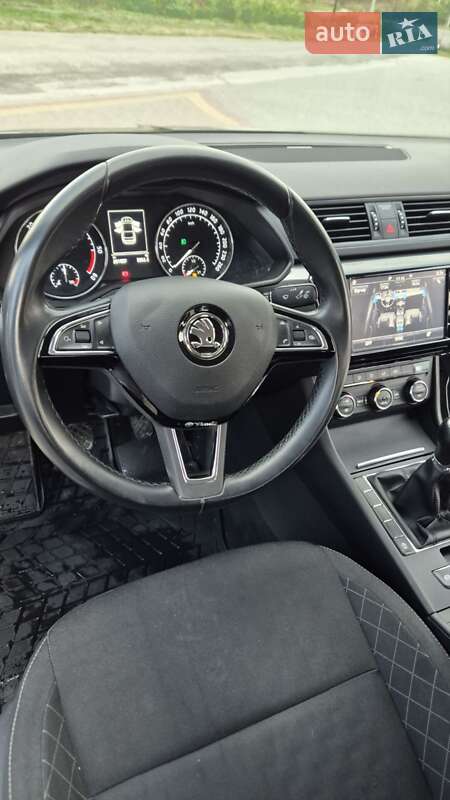 Лифтбек Skoda Superb 2016 в Львове фото 47 Лифтбек Skoda Superb 2016 в Львове