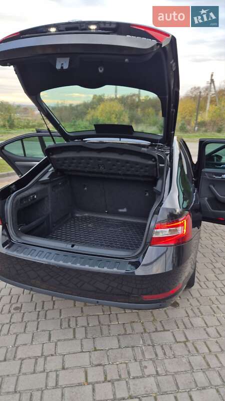 Лифтбек Skoda Superb 2016 в Львове фото 58 Лифтбек Skoda Superb 2016 в Львове