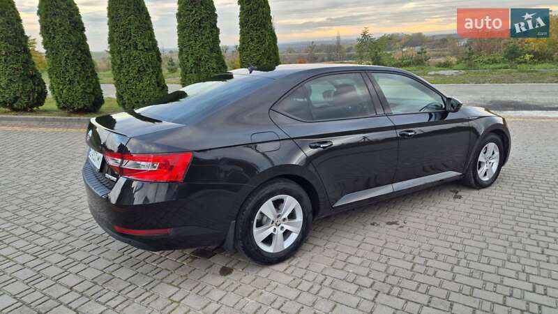 Лифтбек Skoda Superb 2016 в Львове фото 81 Лифтбек Skoda Superb 2016 в Львове