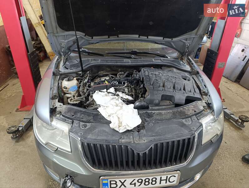 Универсал Skoda Superb 2013 в Ярмолинцах фото 6 Универсал Skoda Superb 2013 в Ярмолинцах