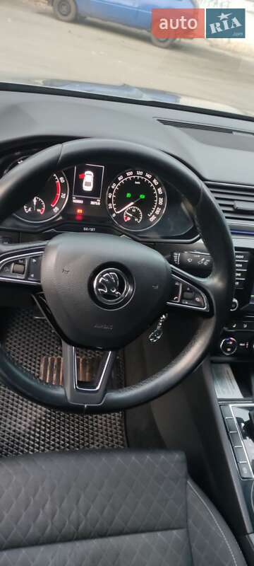 Лифтбек Skoda Superb 2015 в Кривом Роге фото 13 Лифтбек Skoda Superb 2015 в Кривом Роге
