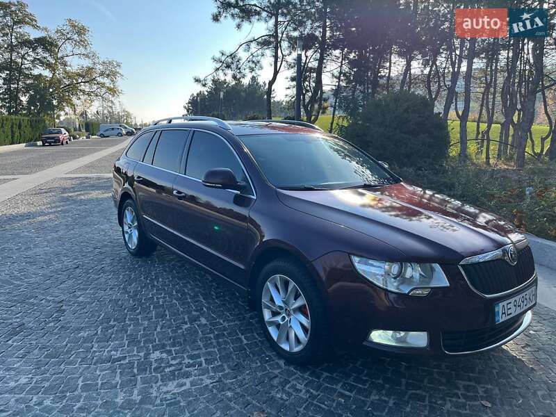 Универсал Skoda Superb 2012 в Днепре