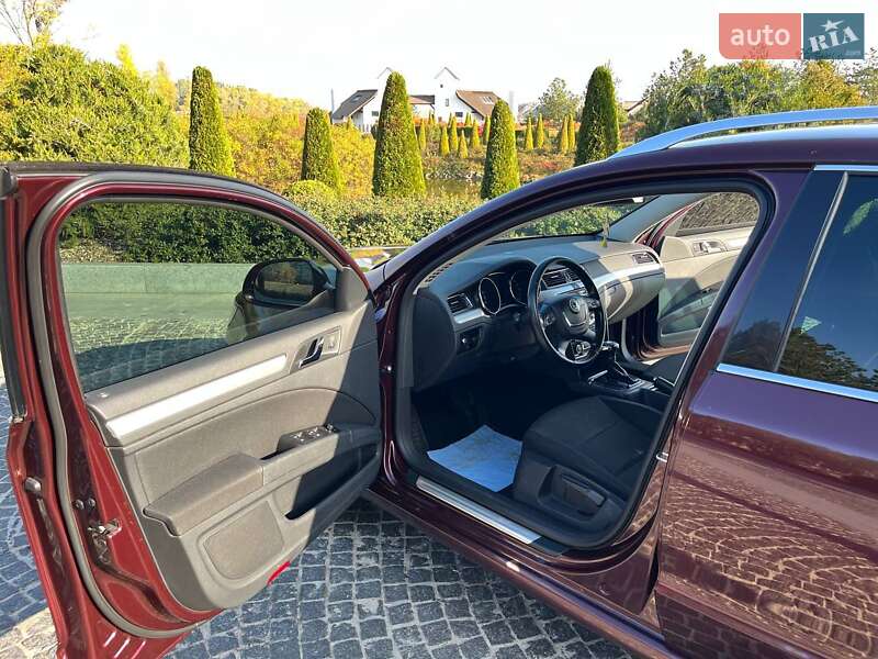 Универсал Skoda Superb 2012 в Днепре