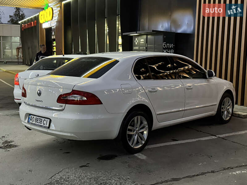 Лифтбек Skoda Superb 2011 в Ужгороде фото 17 Лифтбек Skoda Superb 2011 в Ужгороде