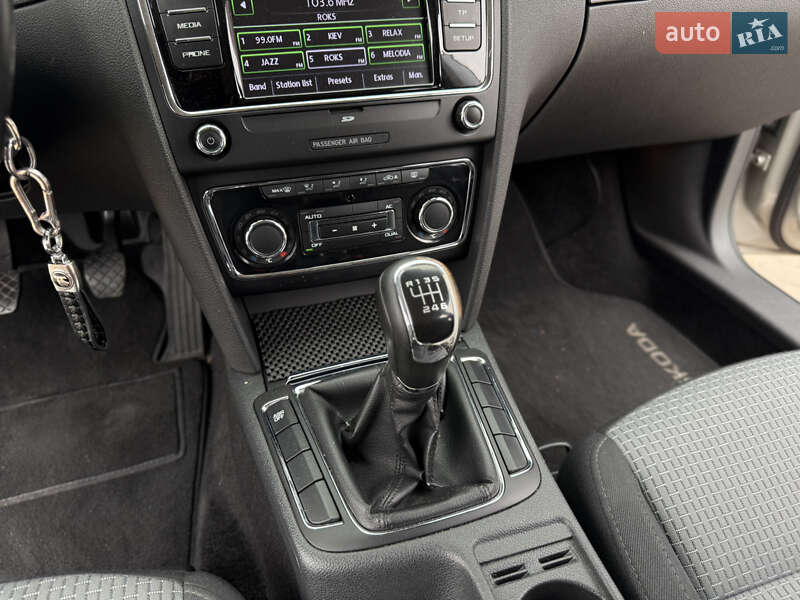 Ліфтбек Skoda Superb 2012 в Києві