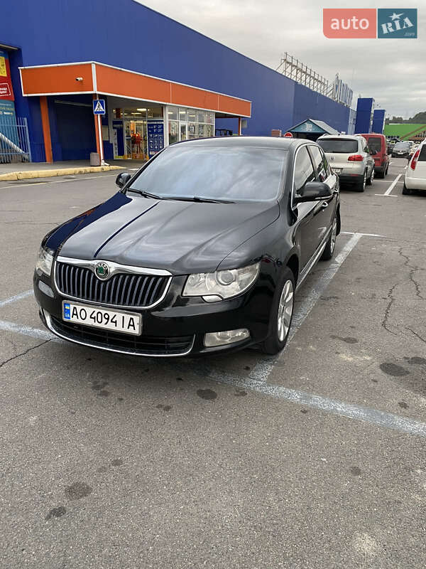 Лифтбек Skoda Superb 2011 в Мукачево фото 10 Лифтбек Skoda Superb 2011 в Мукачево