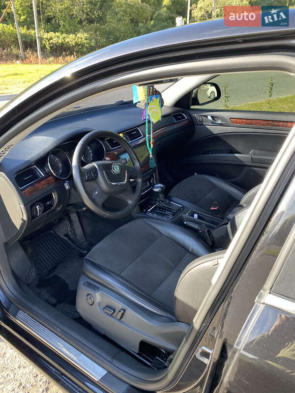 Лифтбек Skoda Superb 2011 в Мукачево фото 14 Лифтбек Skoda Superb 2011 в Мукачево