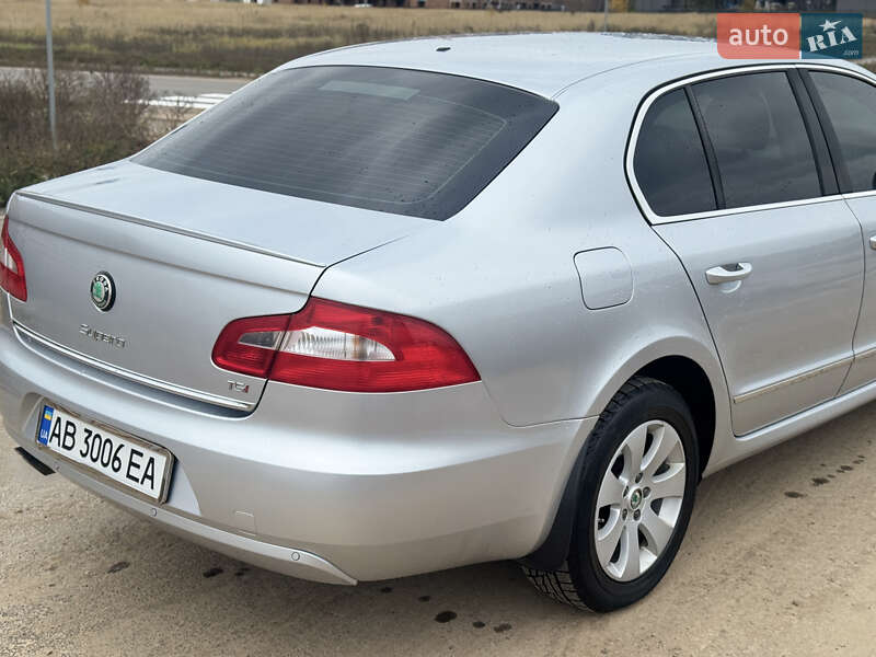 Лифтбек Skoda Superb 2013 в Киеве