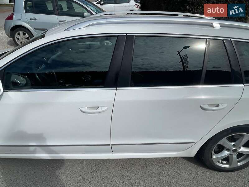 Универсал Skoda Superb 2012 в Киеве