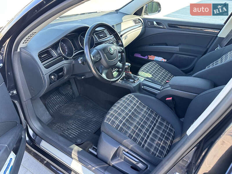 Універсал Skoda Superb 2012 в Кам'янець-Подільському фото 11 Універсал Skoda Superb 2012 в Кам'янець-Подільському