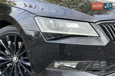 Лифтбек Skoda Superb 2017 в 