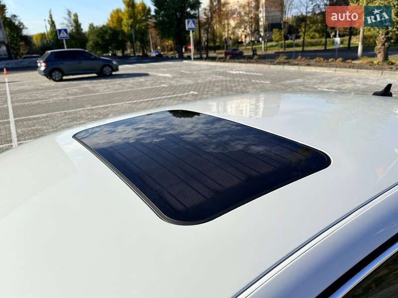 Ліфтбек Skoda Superb 2013 в Кривому Розі