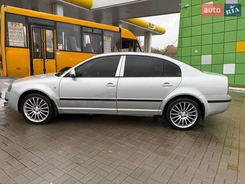 Лифтбек Skoda Superb 2007 в Киеве фото 8 Лифтбек Skoda Superb 2007 в Киеве