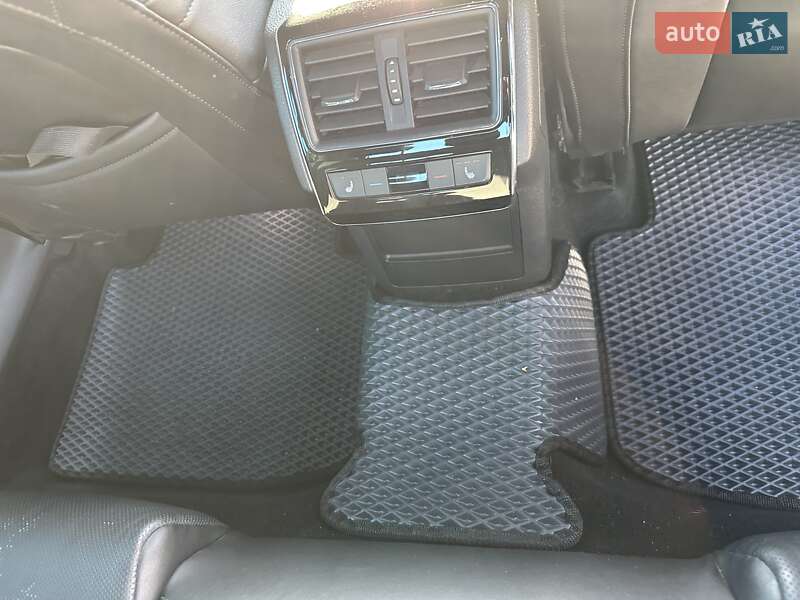 Лифтбек Skoda Superb 2018 в Львове фото 73 Лифтбек Skoda Superb 2018 в Львове