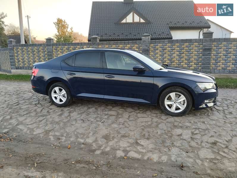 Лифтбек Skoda Superb 2017 в Дубно фото 4 Лифтбек Skoda Superb 2017 в Дубно