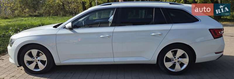 Универсал Skoda Superb 2016 в Бучаче