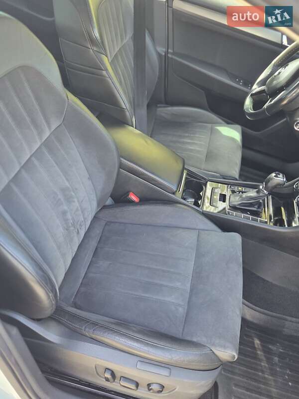 Универсал Skoda Superb 2016 в Бучаче