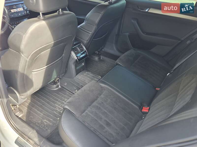 Универсал Skoda Superb 2016 в Бучаче