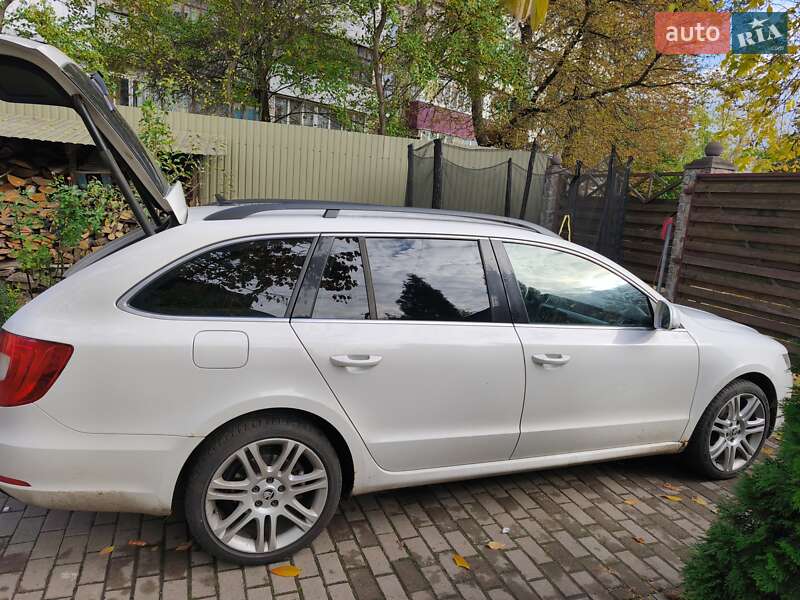 Универсал Skoda Superb 2010 в Житомире фото 5 Универсал Skoda Superb 2010 в Житомире