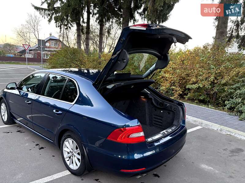 Ліфтбек Skoda Superb 2014 в Дубні фото 10 Ліфтбек Skoda Superb 2014 в Дубні
