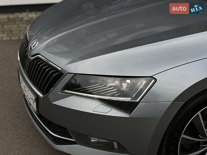 Универсал Skoda Superb 2018 в Ровно