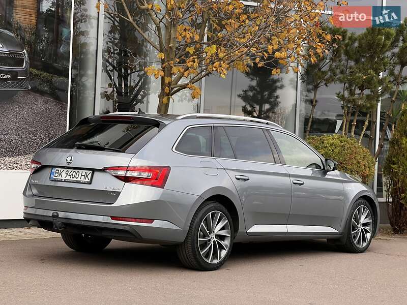 Универсал Skoda Superb 2018 в Ровно