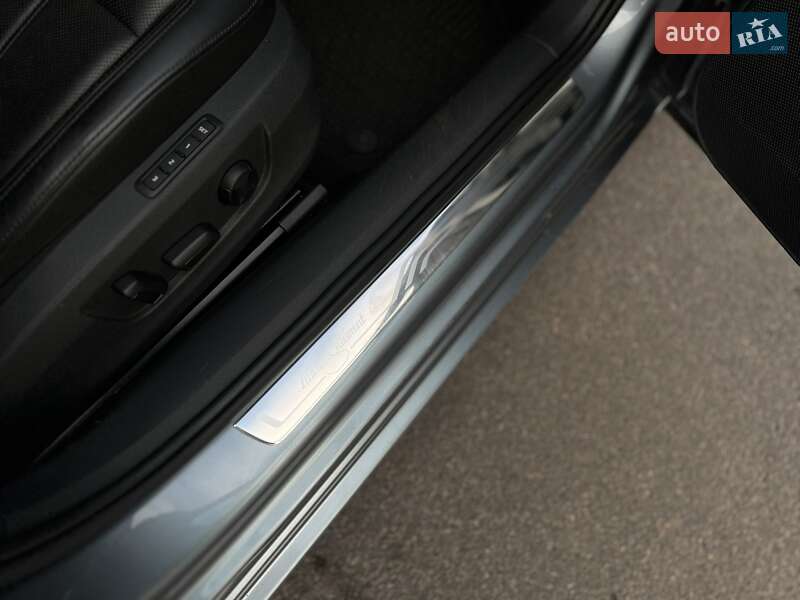 Универсал Skoda Superb 2018 в Ровно