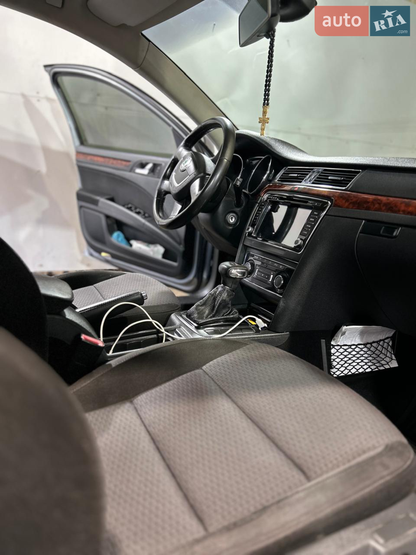 2011 Skoda Superb - мініатюра 14