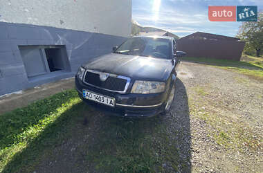 Ліфтбек Skoda Superb 2003 в Нересниці