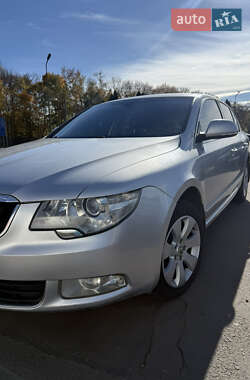 Ліфтбек Skoda Superb 2012 в Стрию