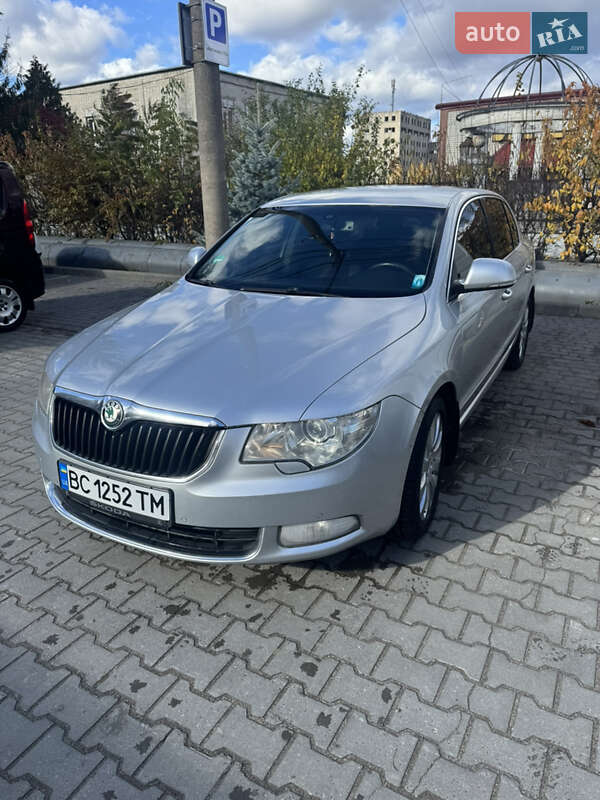 Skoda Superb 2009