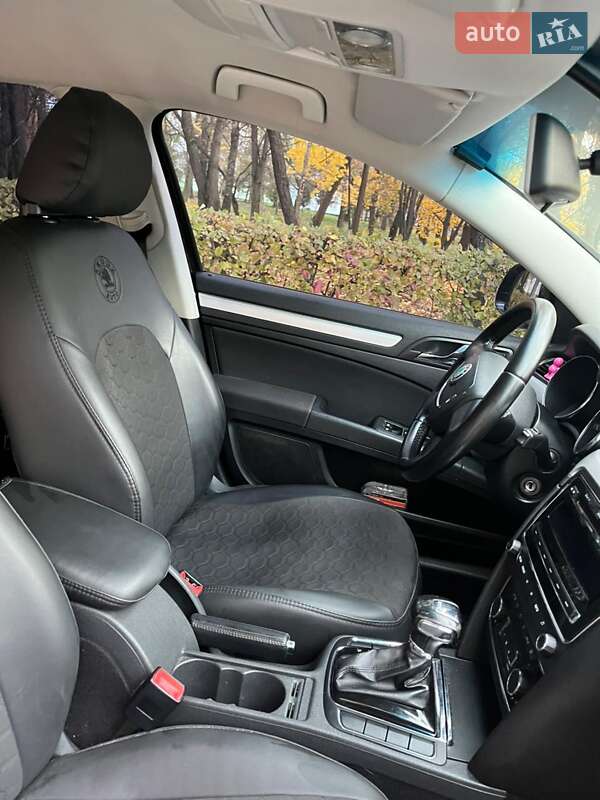 Универсал Skoda Superb 2010 в Шепетовке фото 2 Универсал Skoda Superb 2010 в Шепетовке