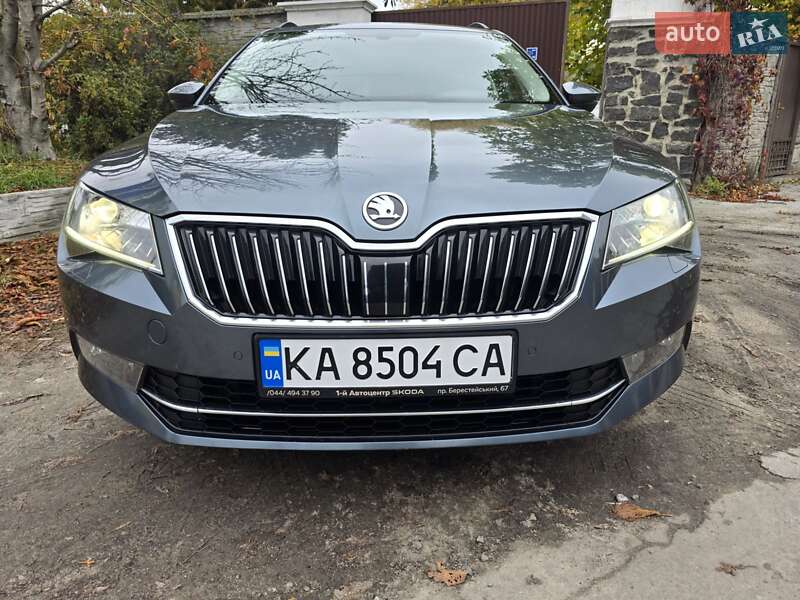 Універсал Skoda Superb 2015 в Києві фото 32 Універсал Skoda Superb 2015 в Києві