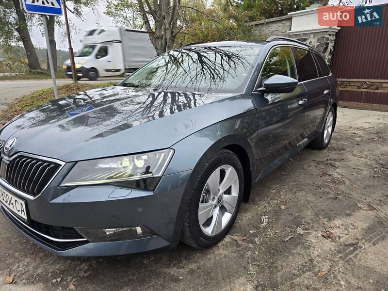 Універсал Skoda Superb 2015 в Києві фото 36 Універсал Skoda Superb 2015 в Києві