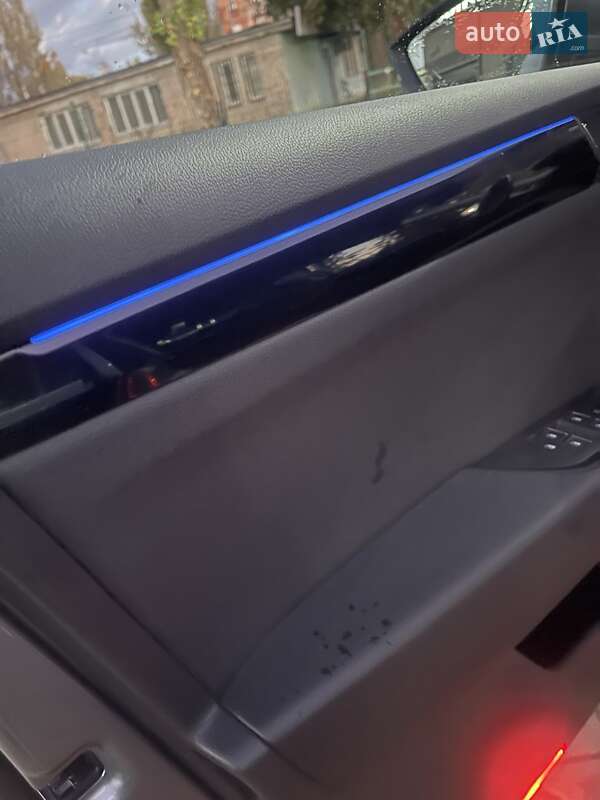 Лифтбек Skoda Superb 2017 в Кривом Роге фото 106 Лифтбек Skoda Superb 2017 в Кривом Роге