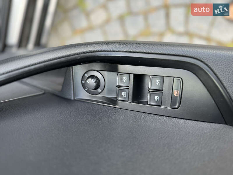 Лифтбек Skoda Superb 2016 в Новом Роздоле фото 25 Лифтбек Skoda Superb 2016 в Новом Роздоле