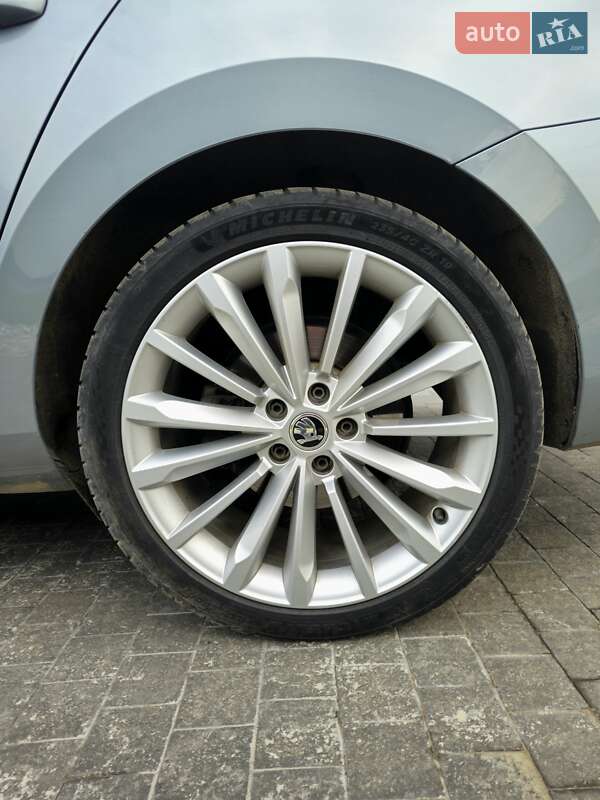 Універсал Skoda Superb 2019 в Костопілі