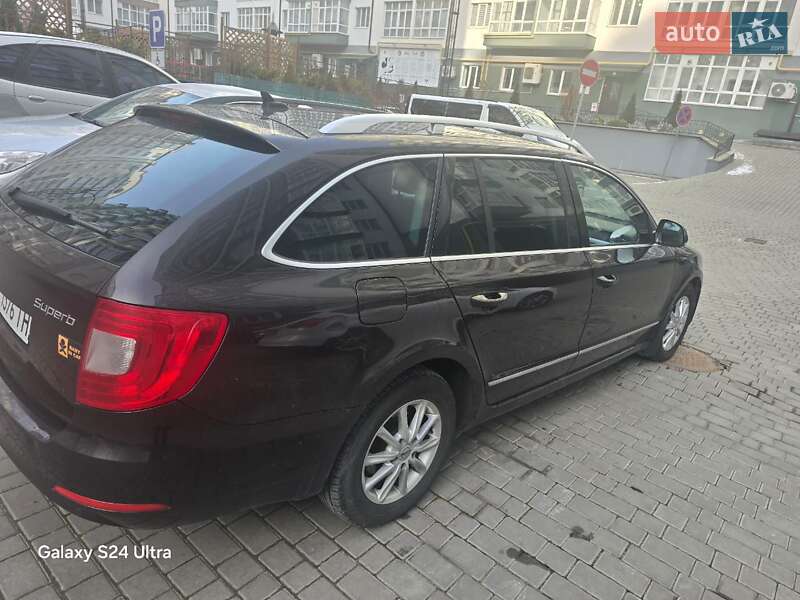 Універсал Skoda Superb 2012 в Івано-Франківську