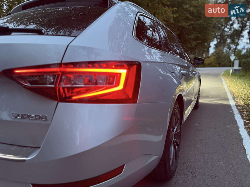 Универсал Skoda Superb 2016 в Звягеле фото 16 Универсал Skoda Superb 2016 в Звягеле