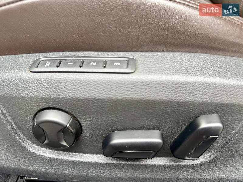 Универсал Skoda Superb 2016 в Звягеле фото 28 Универсал Skoda Superb 2016 в Звягеле