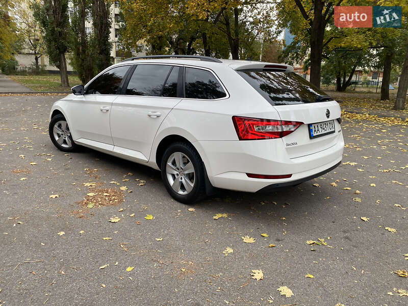 Универсал Skoda Superb 2015 в Харькове фото 6 Универсал Skoda Superb 2015 в Харькове