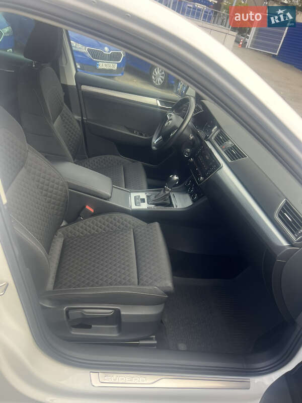 Лифтбек Skoda Superb 2020 в Киеве фото 18 Лифтбек Skoda Superb 2020 в Киеве