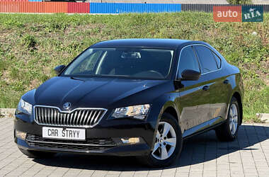 Лифтбек Skoda Superb 2019 в Стрые