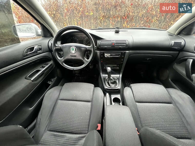 Ліфтбек Skoda Superb 2004 в Вінниці