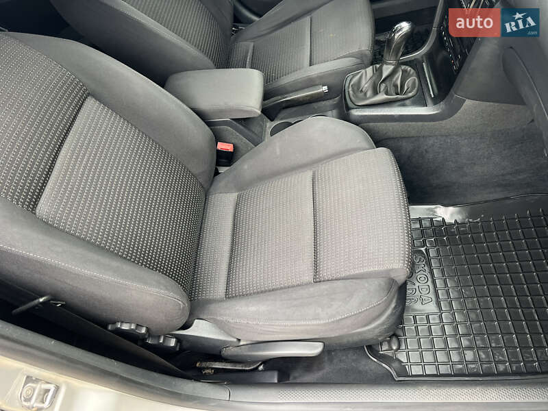 Ліфтбек Skoda Superb 2004 в Вінниці