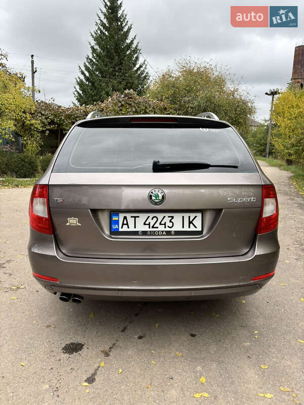 Универсал Skoda Superb 2010 в Ивано-Франковске